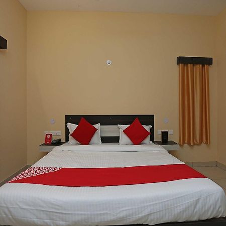 Hotel O Blue Bell Bhubaneswar Exteriör bild