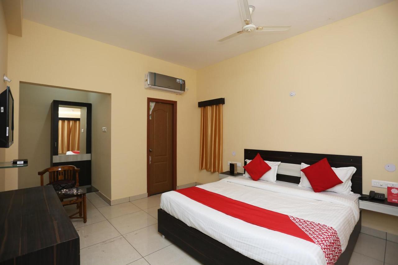 Hotel O Blue Bell Bhubaneswar Exteriör bild