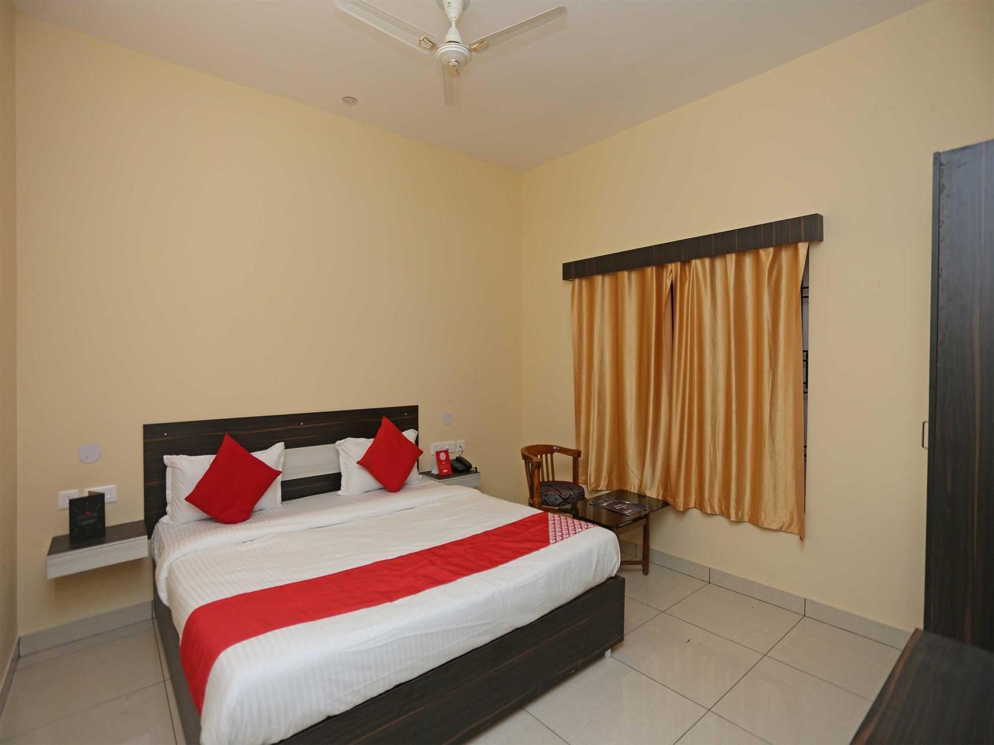 Hotel O Blue Bell Bhubaneswar Exteriör bild