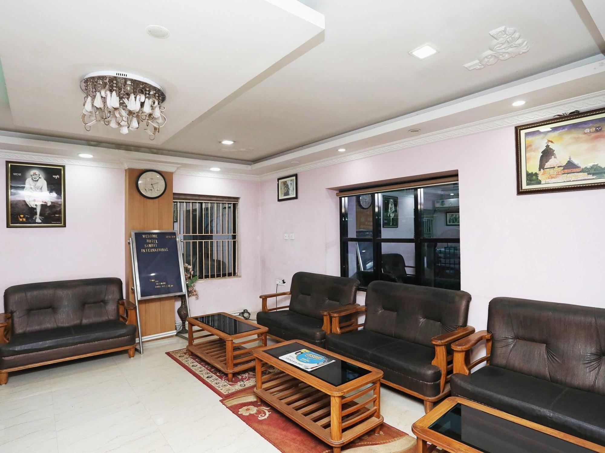 Hotel O Blue Bell Bhubaneswar Exteriör bild
