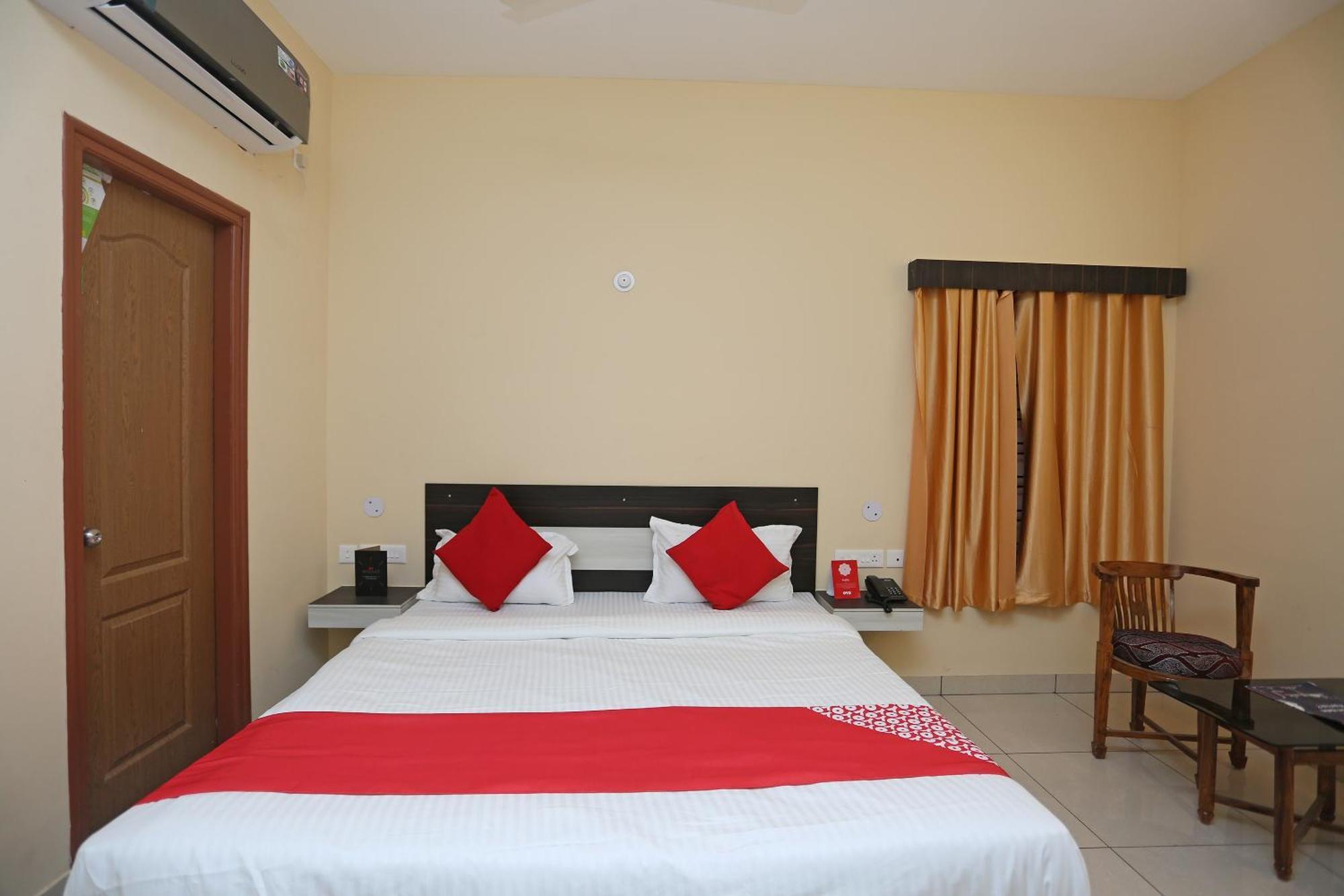 Hotel O Blue Bell Bhubaneswar Exteriör bild