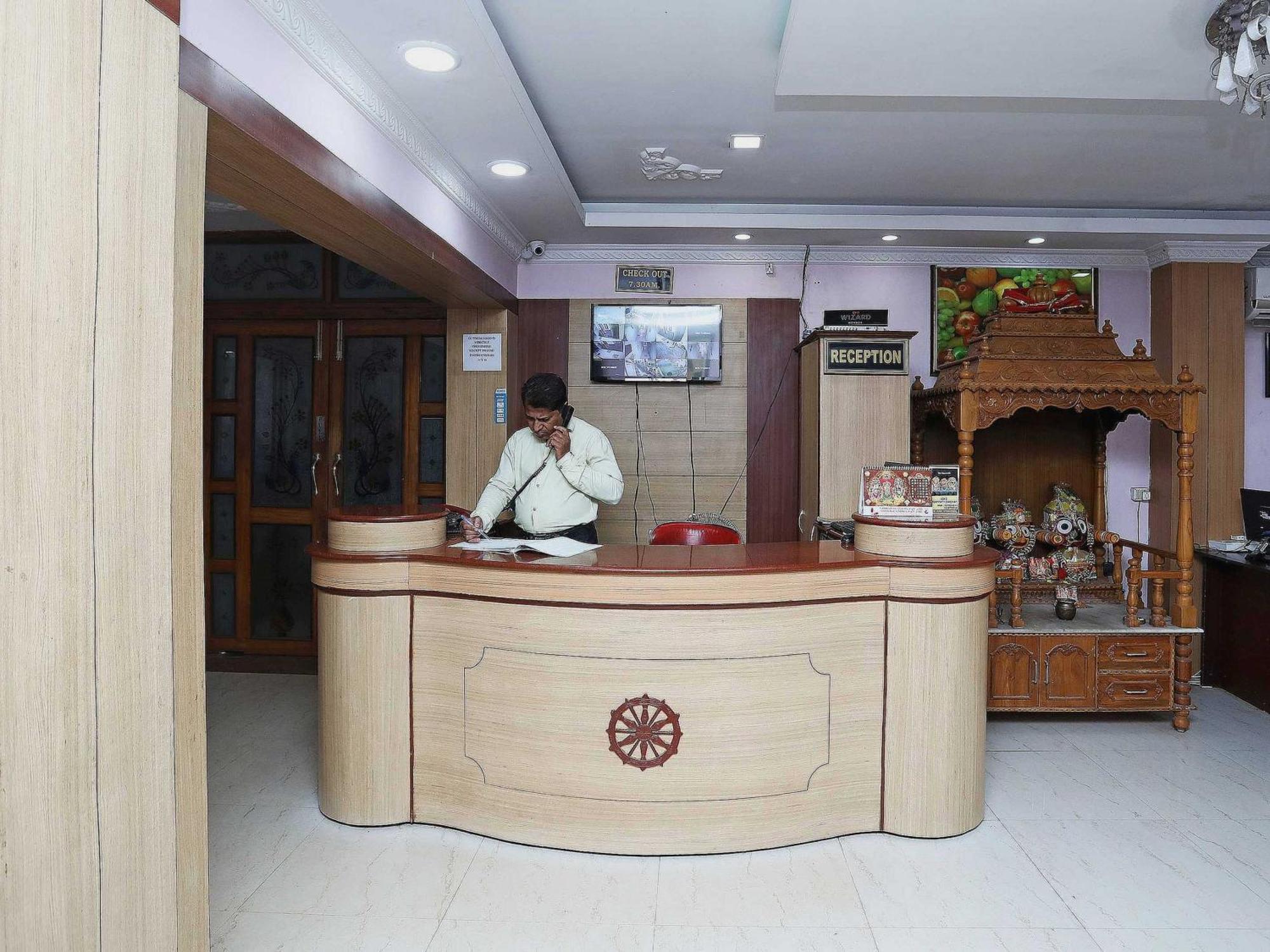 Hotel O Blue Bell Bhubaneswar Exteriör bild